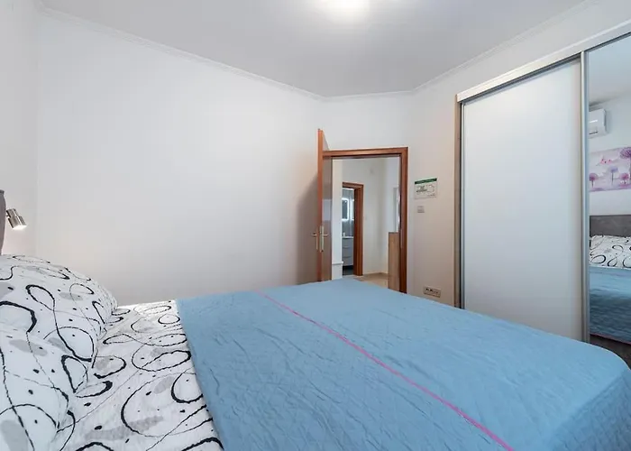 Апартаменты Deluxe Bayview Oasis Дубровник