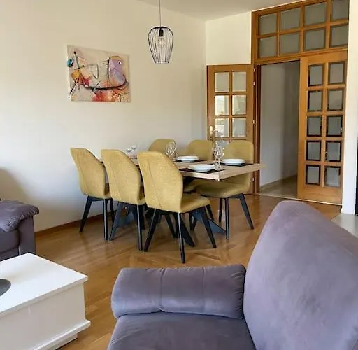 Апартаменты Deluxe Bayview Oasis *